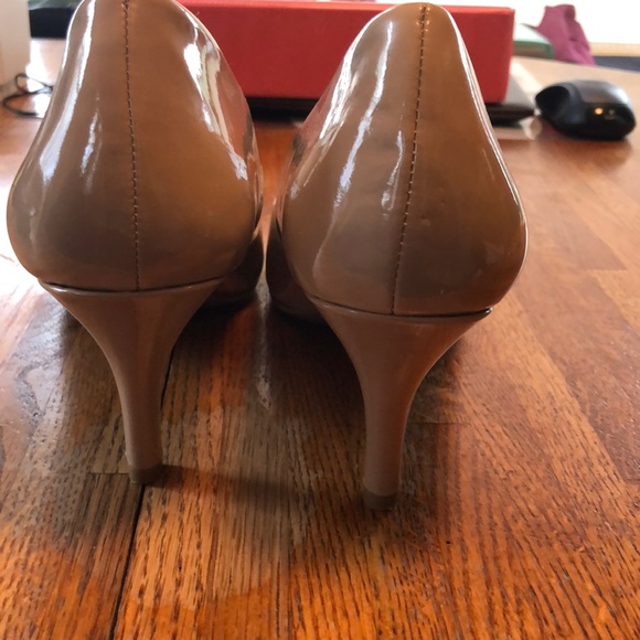 Nude small heels - Picture 3 of 4